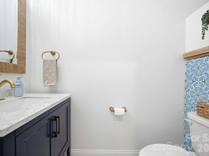 621 Cape Fear Street, Fort Mill, SC 29715.  MLS# CAR4381711, YatesRealty ID 26006. 