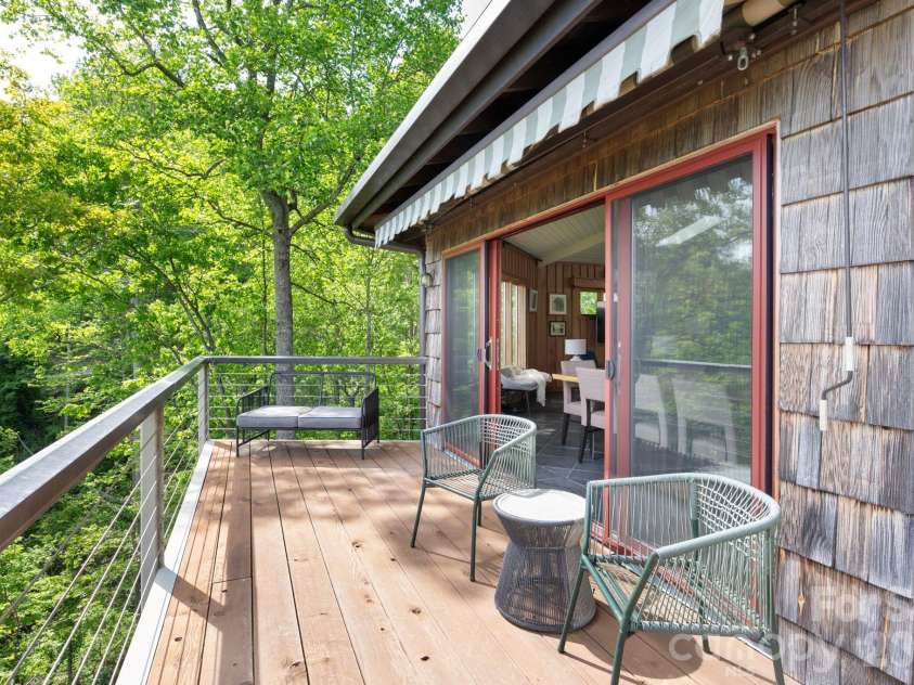 106 Windy Gap Road, Asheville, NC 28804.  MLS# CAR4372747, YatesRealty ID 26008. 
