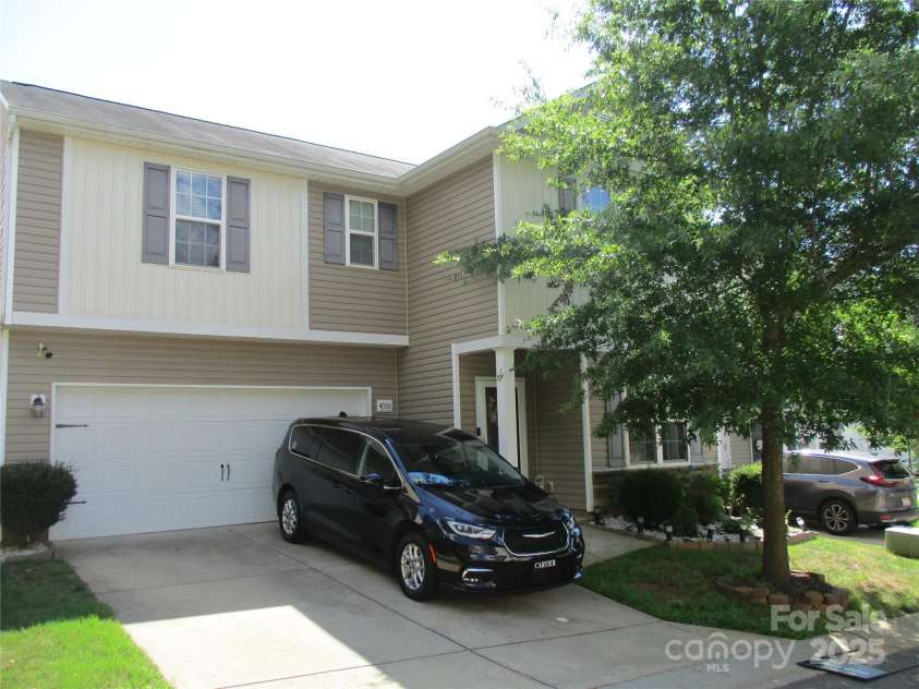 4008 Tulocay Lane, Charlotte, NC 28215.  MLS# CAR4281045, YatesRealty ID 26009. 