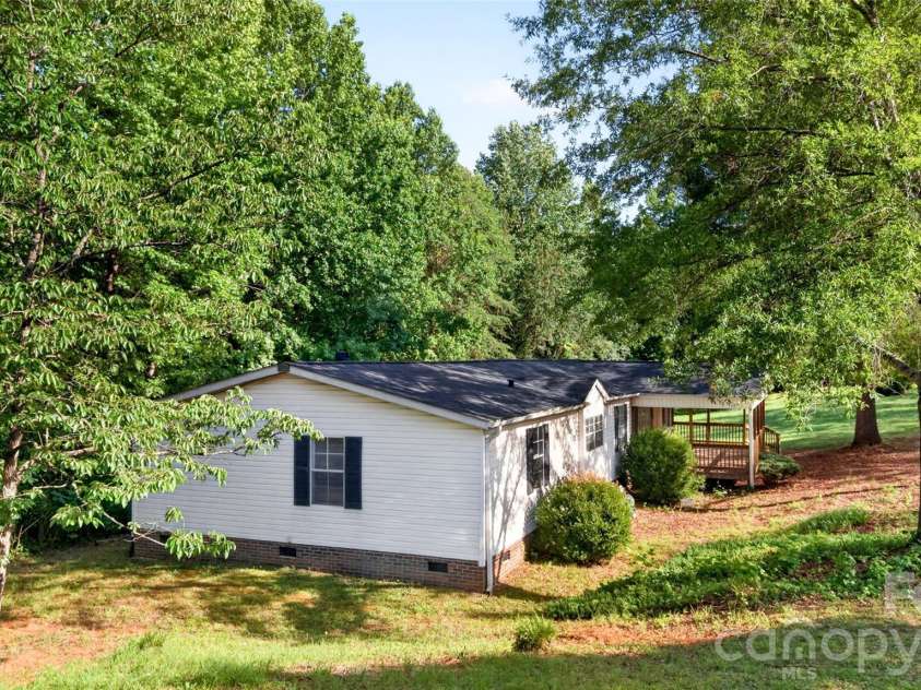 388 Chinquapin Lane, Mt Ulla, NC 28125.  MLS# CAR4344888, YatesRealty ID 2601. 