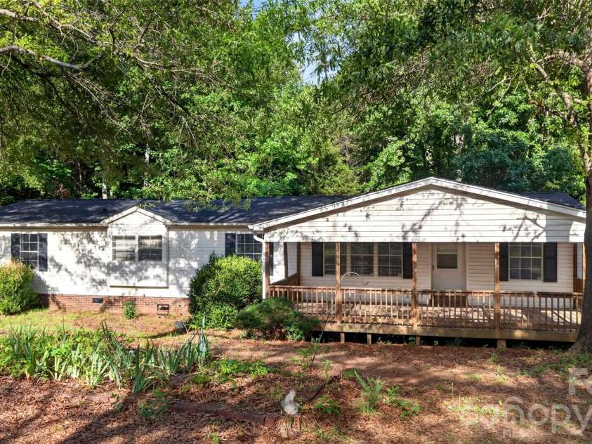 388 Chinquapin Lane, Mt Ulla, NC 28125.  MLS# CAR4344888, YatesRealty ID 2601. 