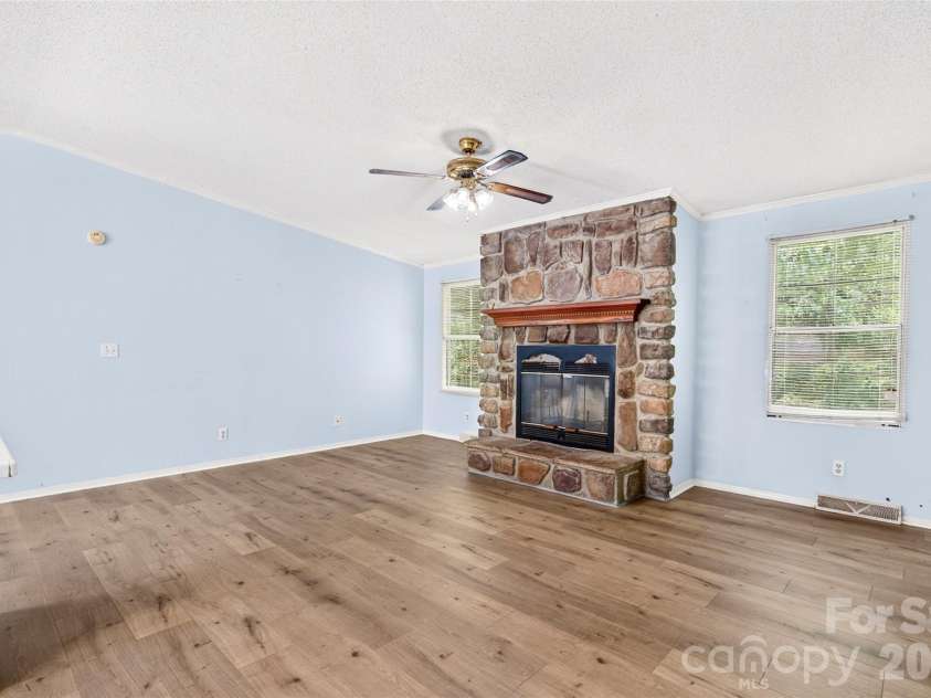 388 Chinquapin Lane, Mt Ulla, NC 28125.  MLS# CAR4344888, YatesRealty ID 2601. 