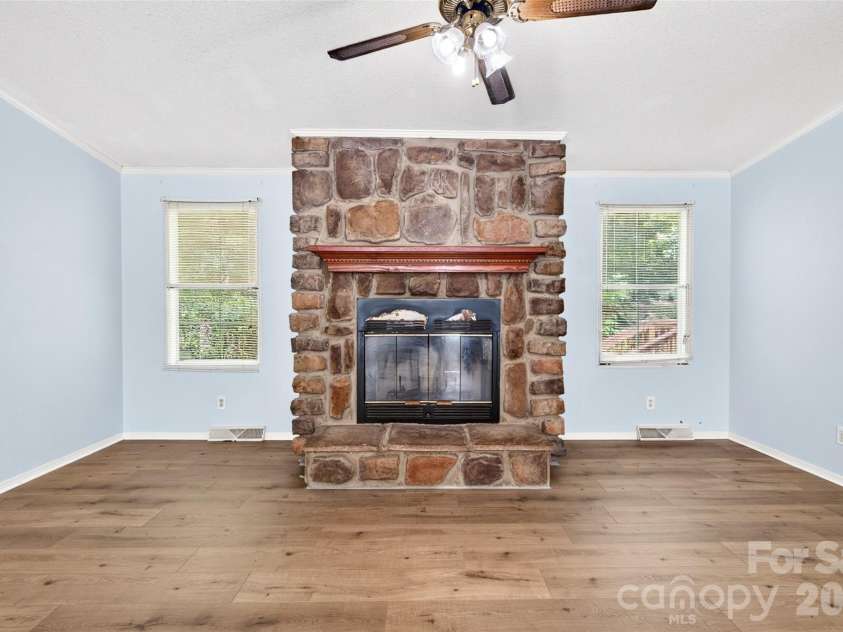 388 Chinquapin Lane, Mt Ulla, NC 28125.  MLS# CAR4344888, YatesRealty ID 2601. 