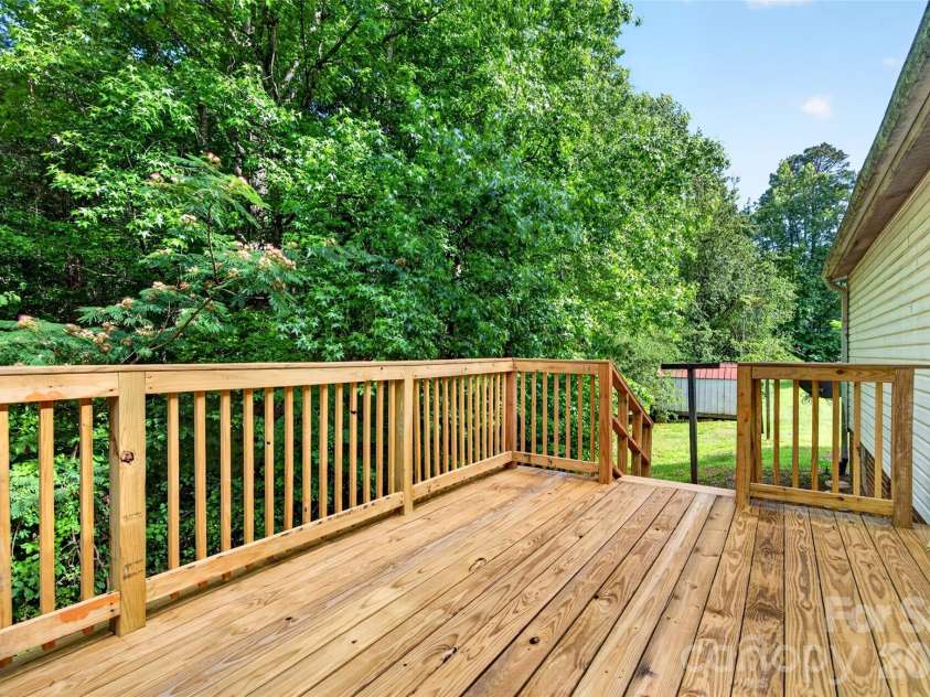 388 Chinquapin Lane, Mt Ulla, NC 28125.  MLS# CAR4344888, YatesRealty ID 2601. New rear deck!