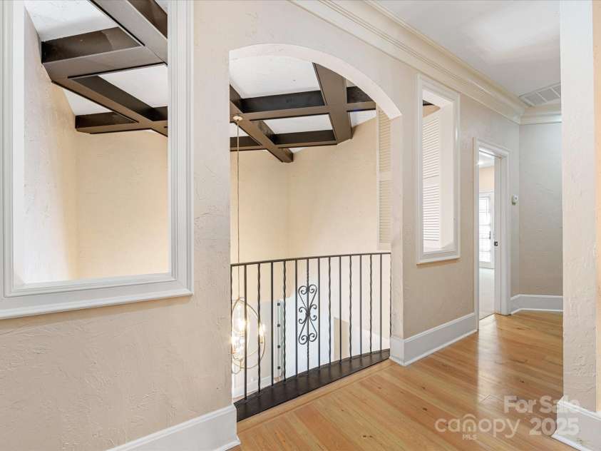 703 Sainte Rose Lane, Charlotte, NC 28226.  MLS# CAR4280610, YatesRealty ID 26011. 