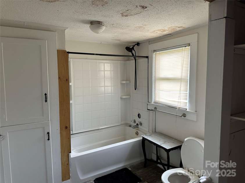 30497 Orchard Lane, Albemarle, NC 28001.  MLS# CAR4281888, YatesRealty ID 26013. 