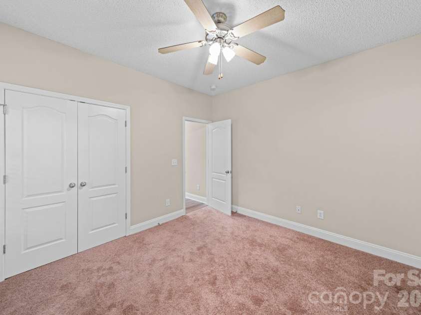 4046 Navajo Court, Rock Hill, SC 29732.  MLS# CAR4386629, YatesRealty ID 26015. 