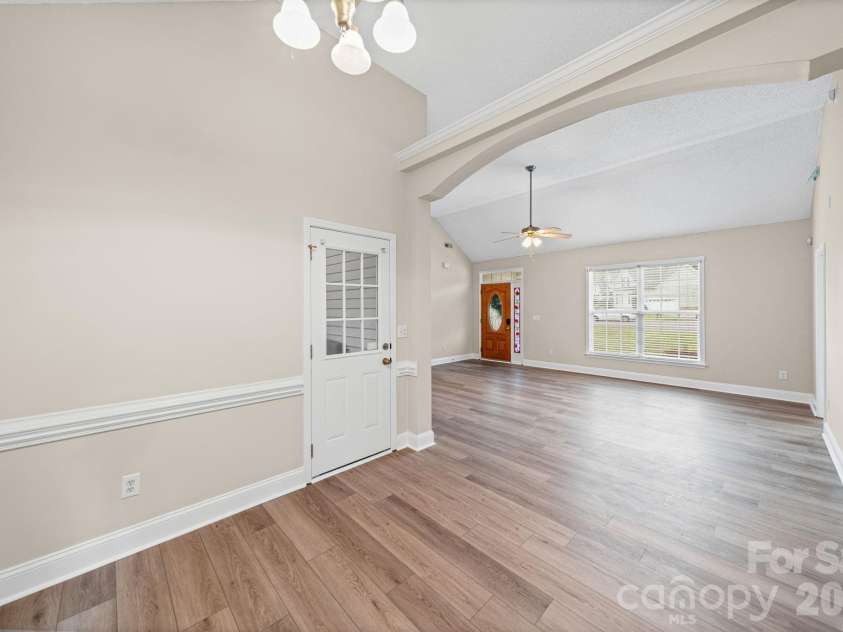 4046 Navajo Court, Rock Hill, SC 29732.  MLS# CAR4386629, YatesRealty ID 26015. 