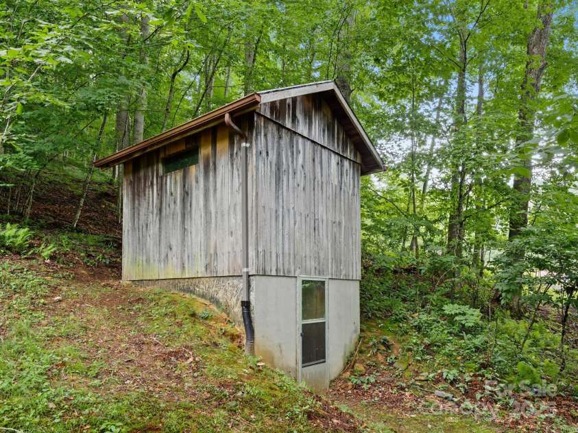 1400 Watershed Road, Mars Hill, NC 28754.  MLS# CAR4280588, YatesRealty ID 26016. Root cellar…