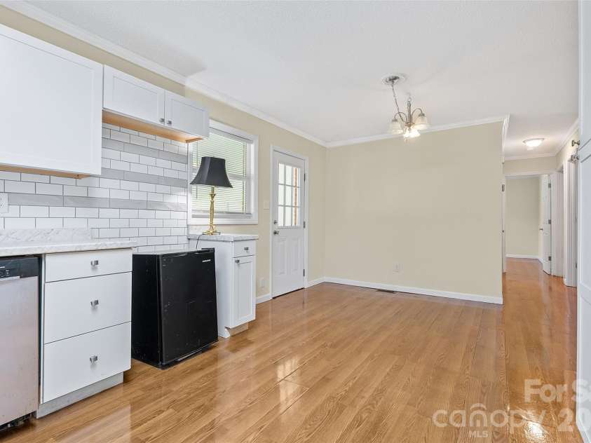 605 Boston Avenue, Bessemer City, NC 28016.  MLS# CAR4373424, YatesRealty ID 26017. 