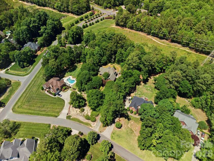 707 Mayfield Court, Fort Mill, SC 29715.  MLS# CAR4378861, YatesRealty ID 26018. 
