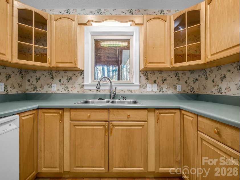 141 Marys Lane, Rutherfordton, NC 28139.  MLS# CAR4334189, YatesRealty ID 2602. 