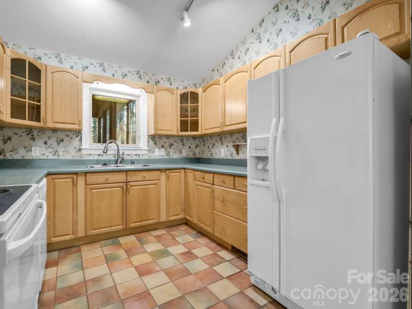 141 Marys Lane, Rutherfordton, NC 28139.  MLS# CAR4334189, YatesRealty ID 2602. 