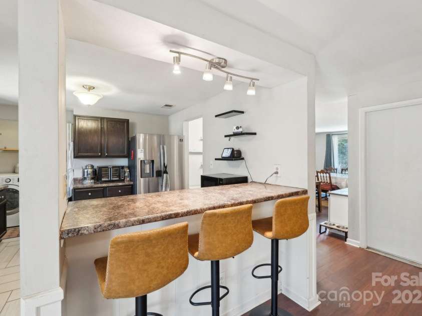 8432 Othello Place, Charlotte, NC 28227.  MLS# CAR4226678, YatesRealty ID 2602. 