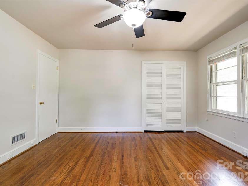809 Forest Hill Drive, Shelby, NC 28150.  MLS# CAR4385208, YatesRealty ID 26022. Bedroom