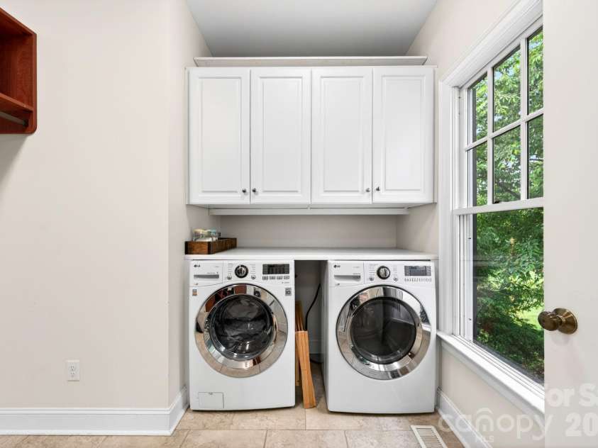 30 Water Hill Way, Fletcher, NC 28732.  MLS# CAR4386602, YatesRealty ID 26023. Laundry on Main