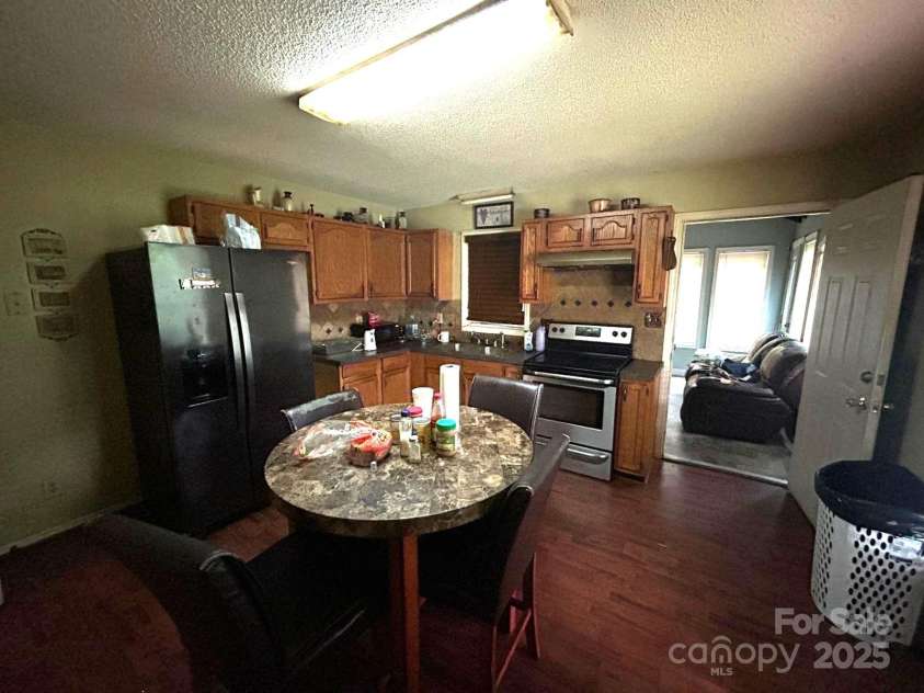 407 Alton Street, Monroe, NC 28110.  MLS# CAR4274540, YatesRealty ID 26023. 