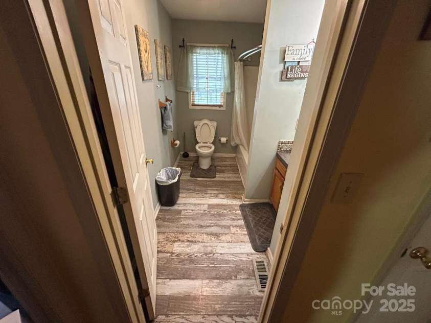 407 Alton Street, Monroe, NC 28110.  MLS# CAR4274540, YatesRealty ID 26023. 