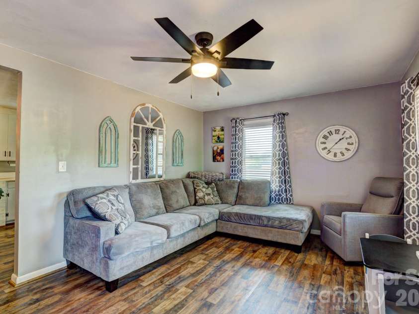 630 Old Stubbs Road, Cherryville, NC 28021.  MLS# CAR4384928, YatesRealty ID 26024. 