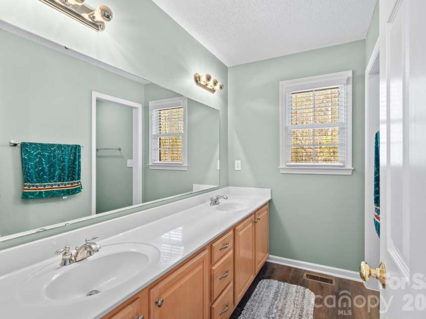 480 Adrian Road, Salisbury, NC 28146.  MLS# CAR4364171, YatesRealty ID 26025. 