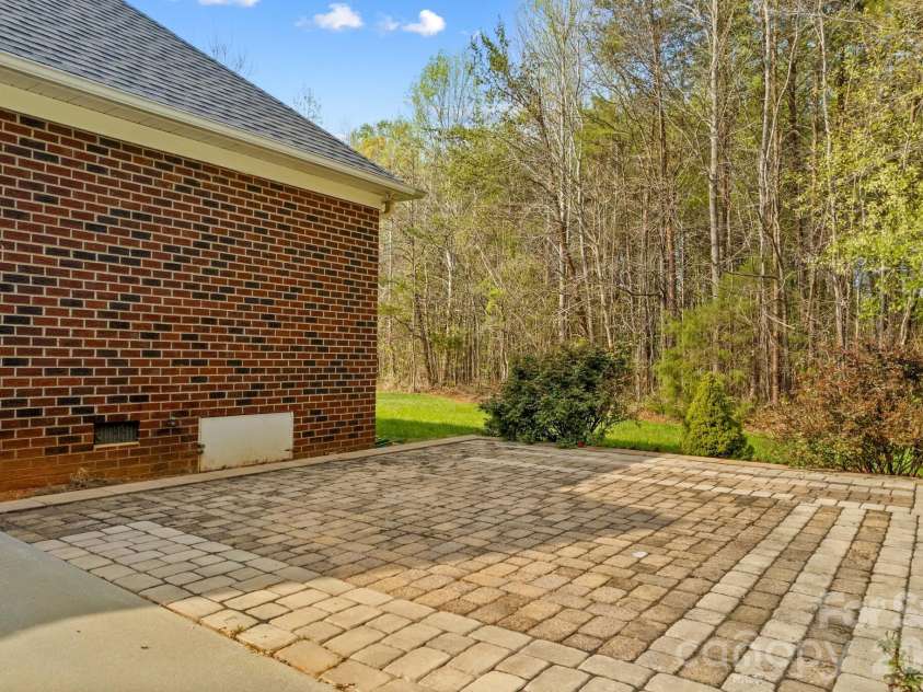 480 Adrian Road, Salisbury, NC 28146.  MLS# CAR4364171, YatesRealty ID 26025. 