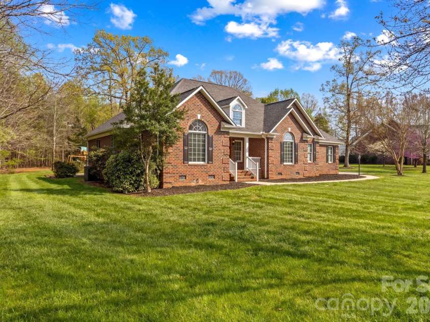 480 Adrian Road, Salisbury, NC 28146.  MLS# CAR4364171, YatesRealty ID 26025. 