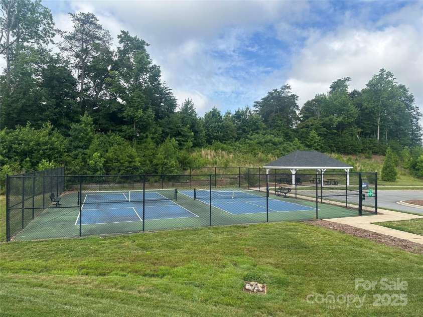 125 Rosebay Drive, Mooresville, NC 28117.  MLS# CAR4269839, YatesRealty ID 26027. Community Pickle Ball and Covered Picnic Area