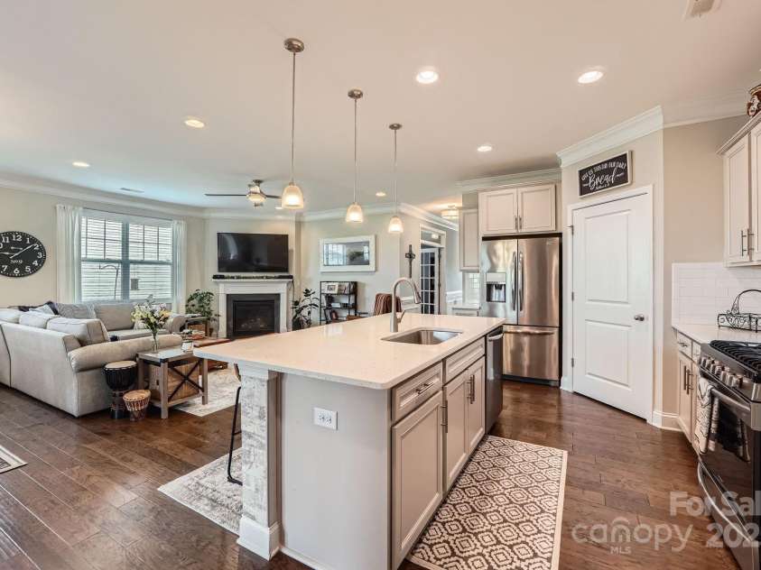 125 Rosebay Drive, Mooresville, NC 28117.  MLS# CAR4269839, YatesRealty ID 26027. Open Floor Plan