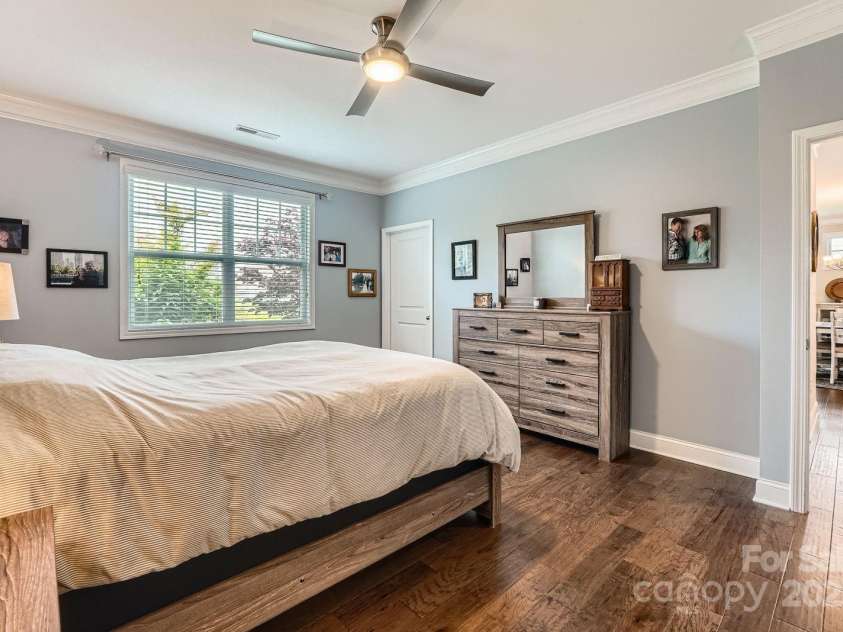 125 Rosebay Drive, Mooresville, NC 28117.  MLS# CAR4269839, YatesRealty ID 26027. Primary Bedroom with Second Walk In Closet