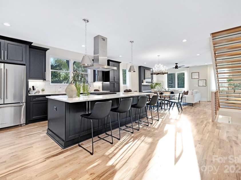 3129 Rush Avenue, Charlotte, NC 28208.  MLS# CAR4242133, YatesRealty ID 26028. 