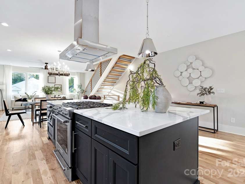 3129 Rush Avenue, Charlotte, NC 28208.  MLS# CAR4242133, YatesRealty ID 26028. 