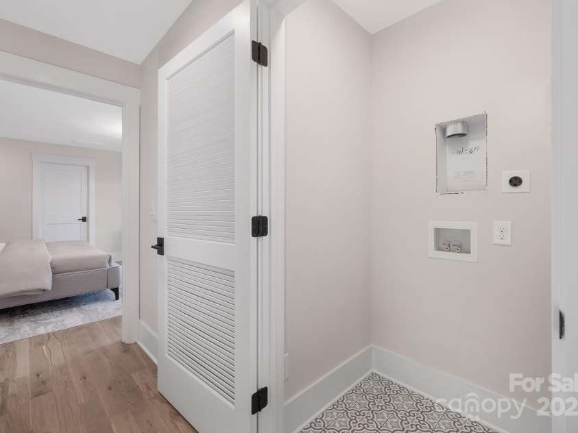 3129 Rush Avenue, Charlotte, NC 28208.  MLS# CAR4242133, YatesRealty ID 26028. 