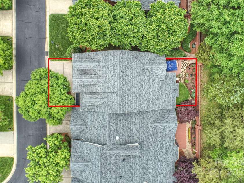 3128 Ethereal Lane, Charlotte, NC 28226.  MLS# CAR4260026, YatesRealty ID 26029. 