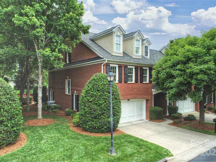 3128 Ethereal Lane, Charlotte, NC 28226.  MLS# CAR4260026, YatesRealty ID 26029. 