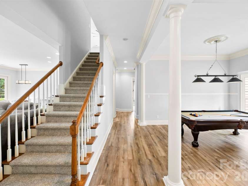 8105 Prescot Glen Parkway, Waxhaw, NC 28173.  MLS# CAR4358621, YatesRealty ID 26029. 