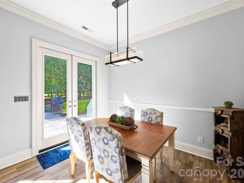 8105 Prescot Glen Parkway, Waxhaw, NC 28173.  MLS# CAR4358621, YatesRealty ID 26029. 