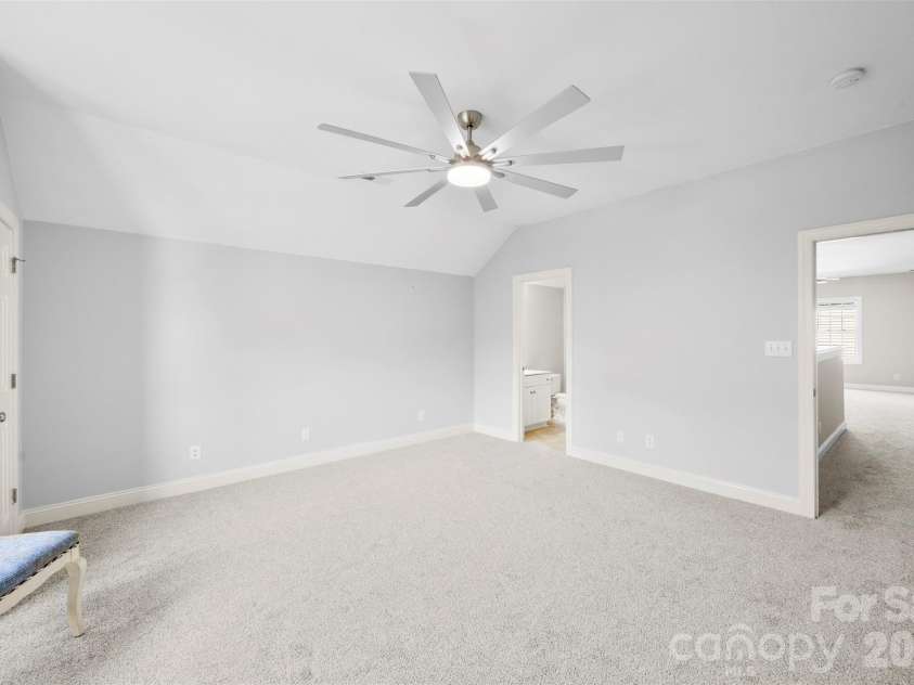 8105 Prescot Glen Parkway, Waxhaw, NC 28173.  MLS# CAR4358621, YatesRealty ID 26029. 