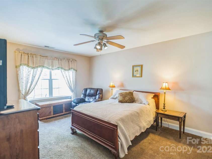 211 Abee Street, Morganton, NC 28655.  MLS# CAR4281511, YatesRealty ID 26030. 