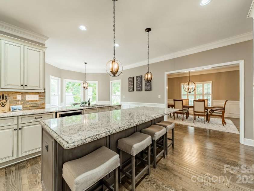 134 Lawrence Tee Lane, Mooresville, NC 28117.  MLS# CAR4254574, YatesRealty ID 26031. 