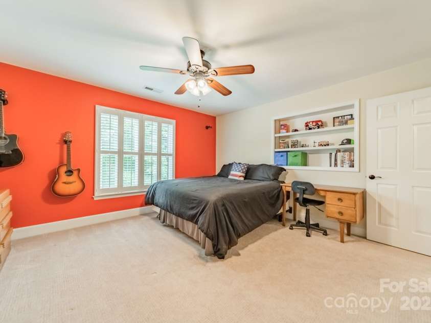 134 Lawrence Tee Lane, Mooresville, NC 28117.  MLS# CAR4254574, YatesRealty ID 26031. 