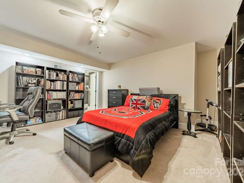134 Lawrence Tee Lane, Mooresville, NC 28117.  MLS# CAR4254574, YatesRealty ID 26031. 