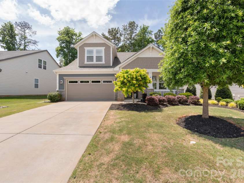 445 Sandbar Point, Clover, SC 29710.  MLS# CAR4377641, YatesRealty ID 26031. 
