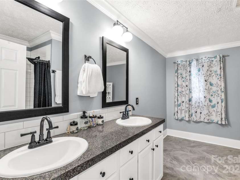 4285 Palmer Lloyd Road, Lancaster, SC 29720.  MLS# CAR4263620, YatesRealty ID 26035. 