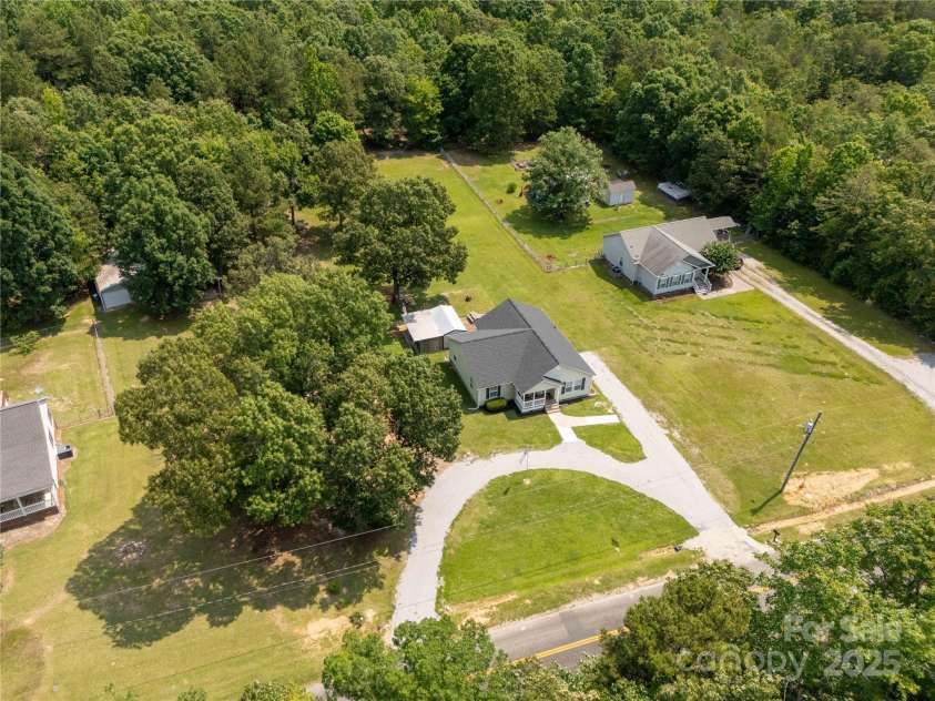 4285 Palmer Lloyd Road, Lancaster, SC 29720.  MLS# CAR4263620, YatesRealty ID 26035. 