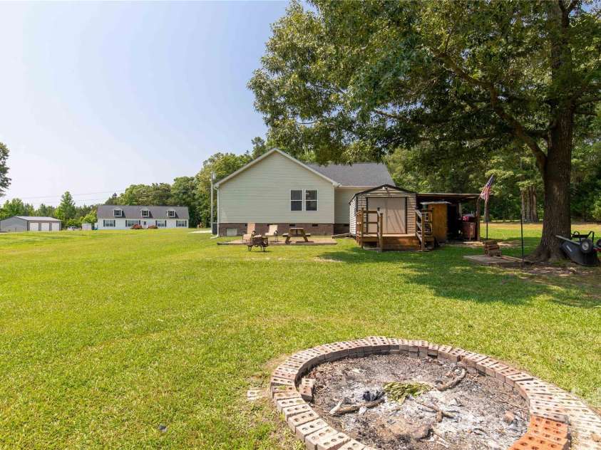 4285 Palmer Lloyd Road, Lancaster, SC 29720.  MLS# CAR4263620, YatesRealty ID 26035. 