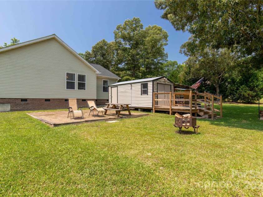 4285 Palmer Lloyd Road, Lancaster, SC 29720.  MLS# CAR4263620, YatesRealty ID 26035. 