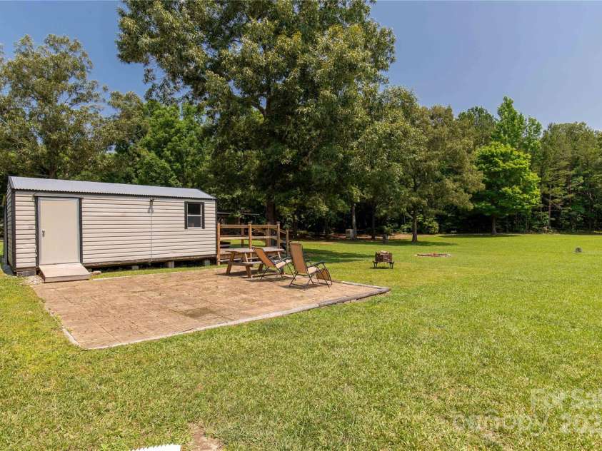 4285 Palmer Lloyd Road, Lancaster, SC 29720.  MLS# CAR4263620, YatesRealty ID 26035. 