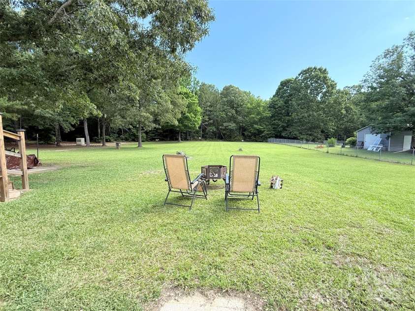 4285 Palmer Lloyd Road, Lancaster, SC 29720.  MLS# CAR4263620, YatesRealty ID 26035. 