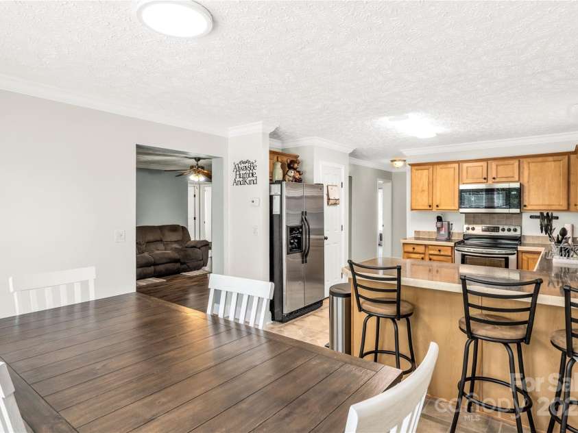 4285 Palmer Lloyd Road, Lancaster, SC 29720.  MLS# CAR4263620, YatesRealty ID 26035. 