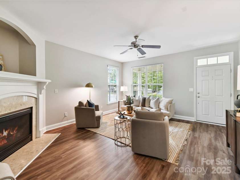 15751 Chipping Drive, Huntersville, NC 28078.  MLS# CAR4278445, YatesRealty ID 26036. Family Room view 1